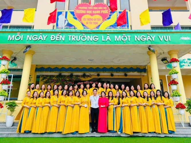 TRƯỜNG TIỂU HỌC BẮC HÀ TỔ CHỨC HỘI NGHỊ VIÊN CHỨC, NGƯỜI LAO ĐỘNG NĂM HỌC 2025 – 2026