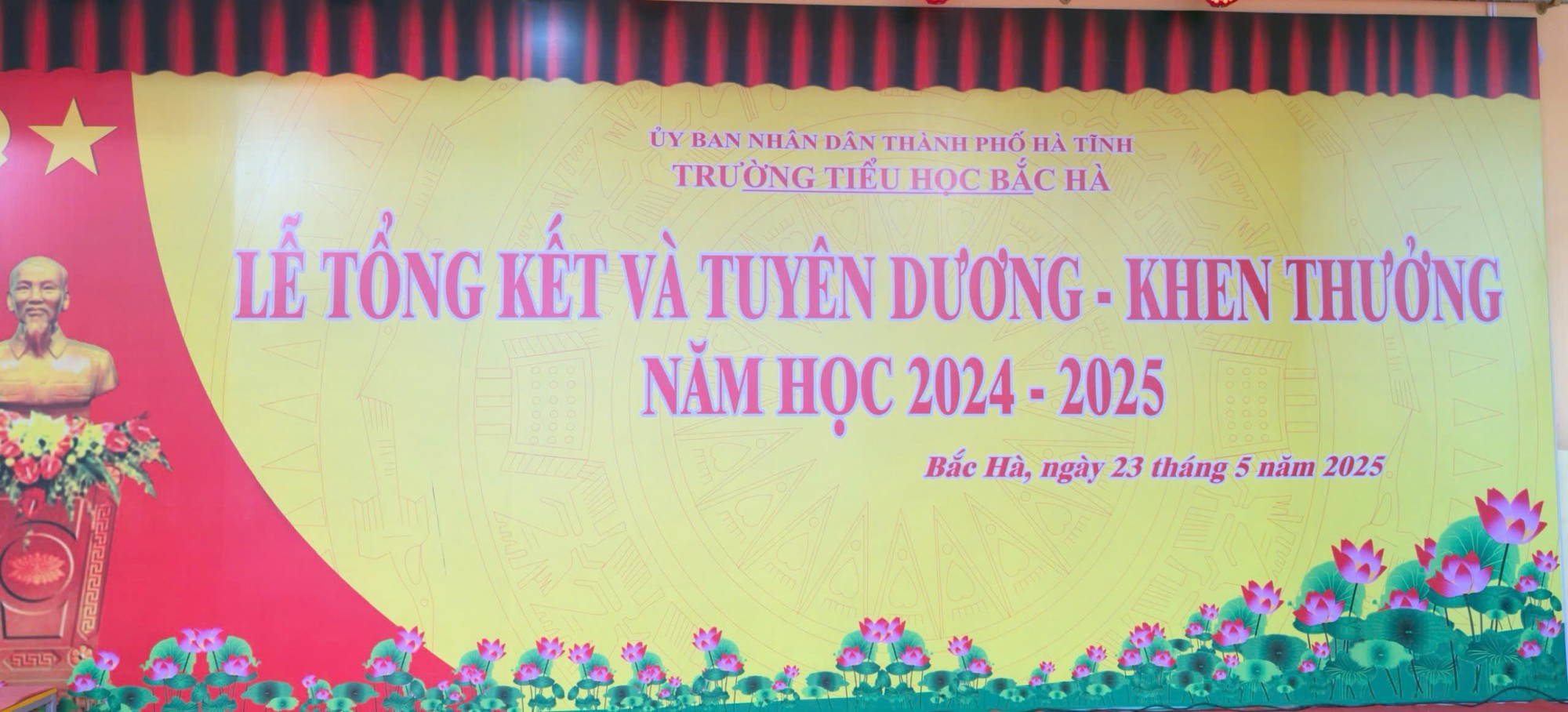 TRƯỜNG TIỂU HỌC BẮC HÀ LONG TRỌNG TỔ CHỨC LỄ TỔNG KẾT VÀ TUYÊN DƯƠNG KHEN THƯỞNG  NĂM HỌC 2024 - 2025